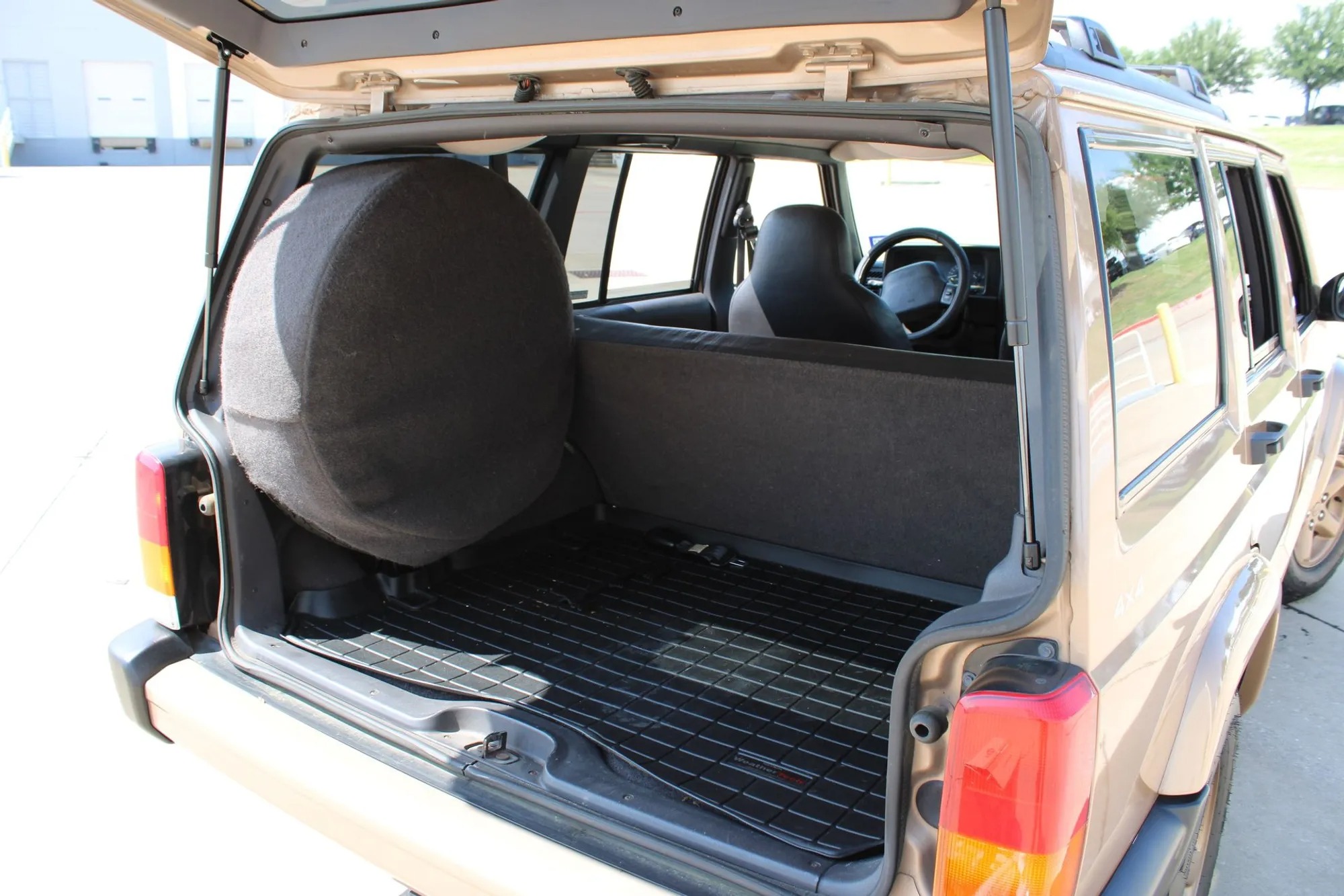 1999 Jeep Cherokee Sport
