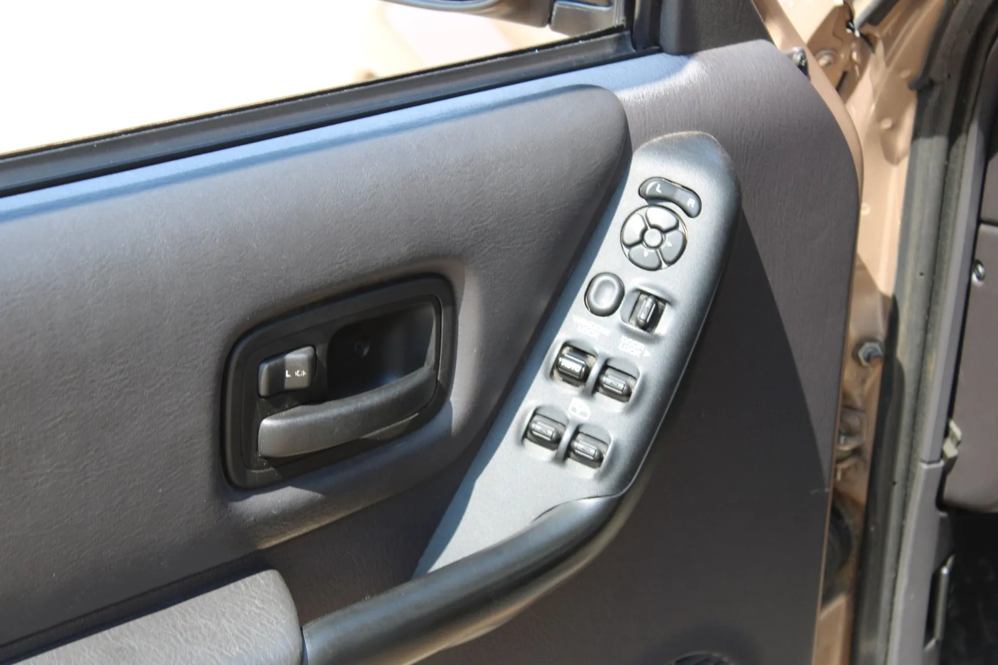 1999 Jeep Cherokee Sport