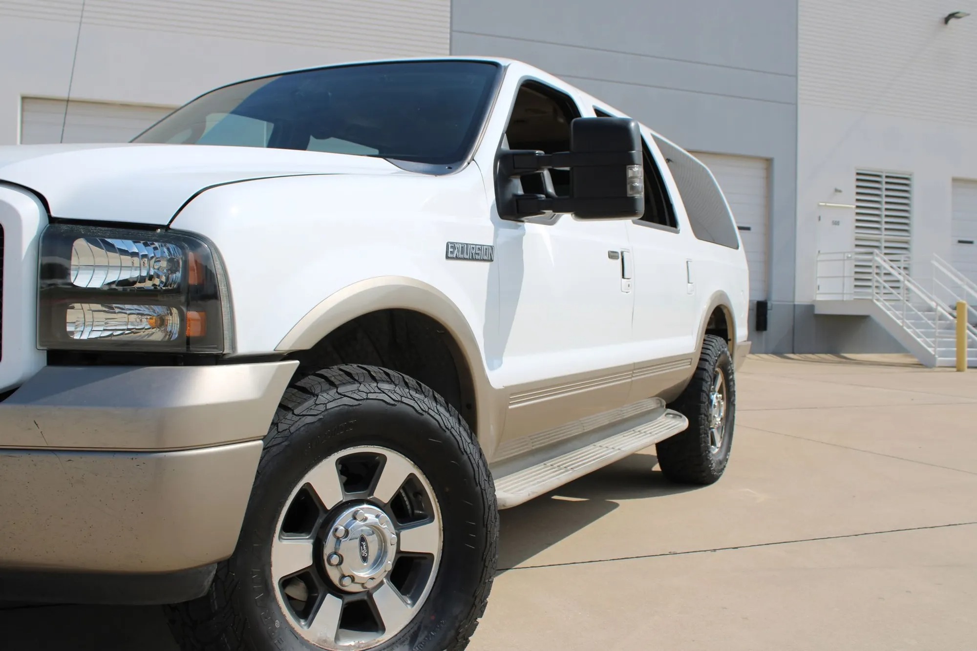 2005 Ford Excursion Eddie Bauer