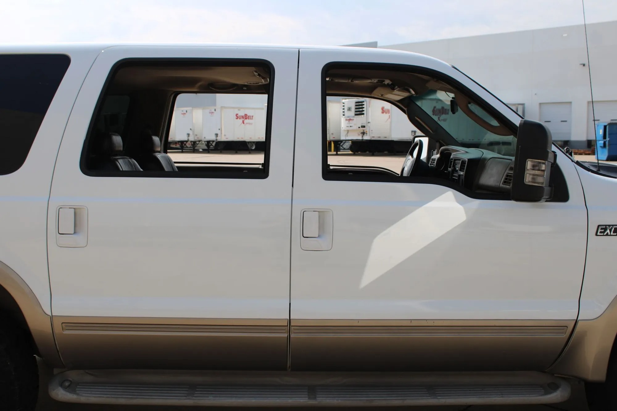 2005 Ford Excursion Eddie Bauer