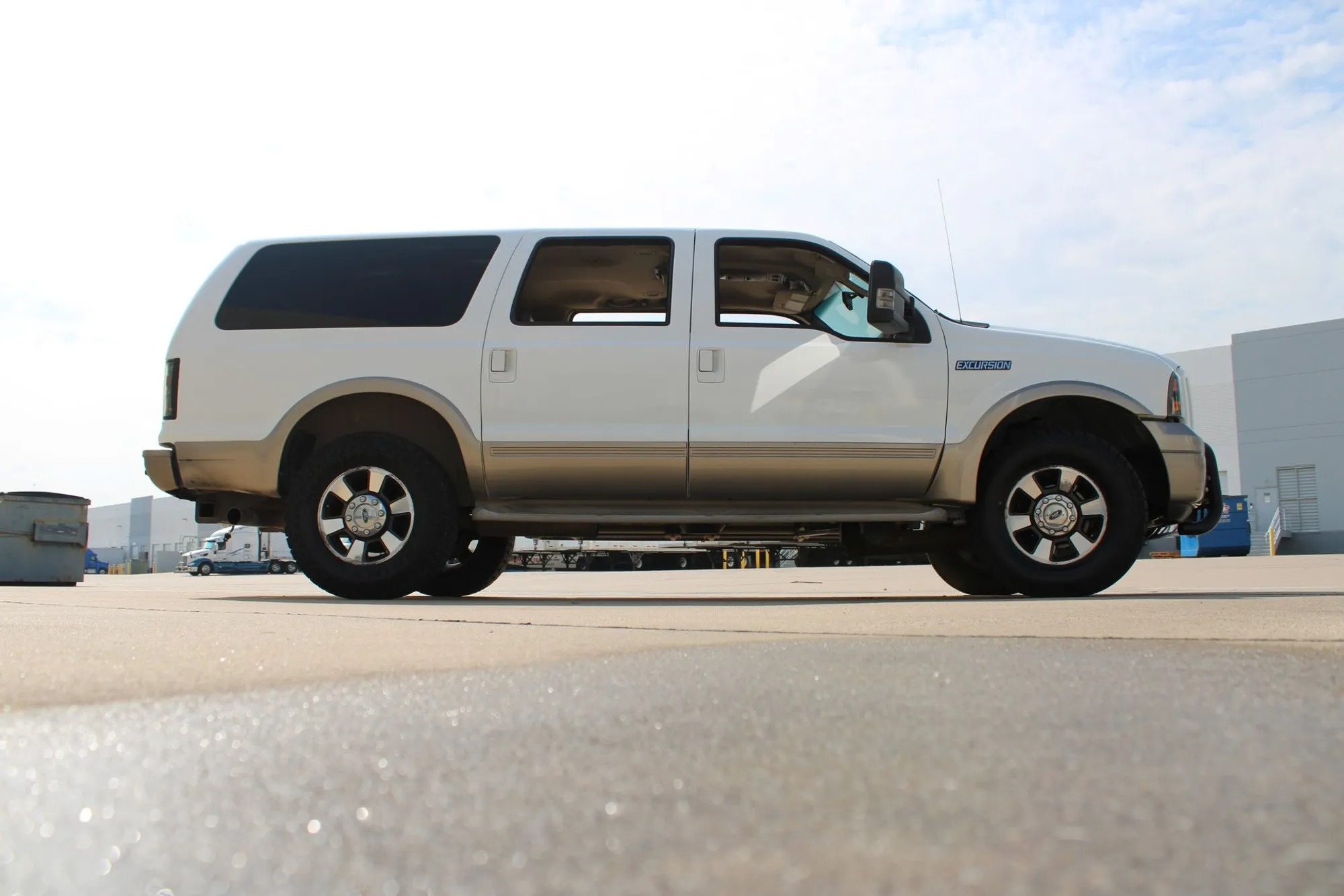 2005 Ford Excursion Eddie Bauer