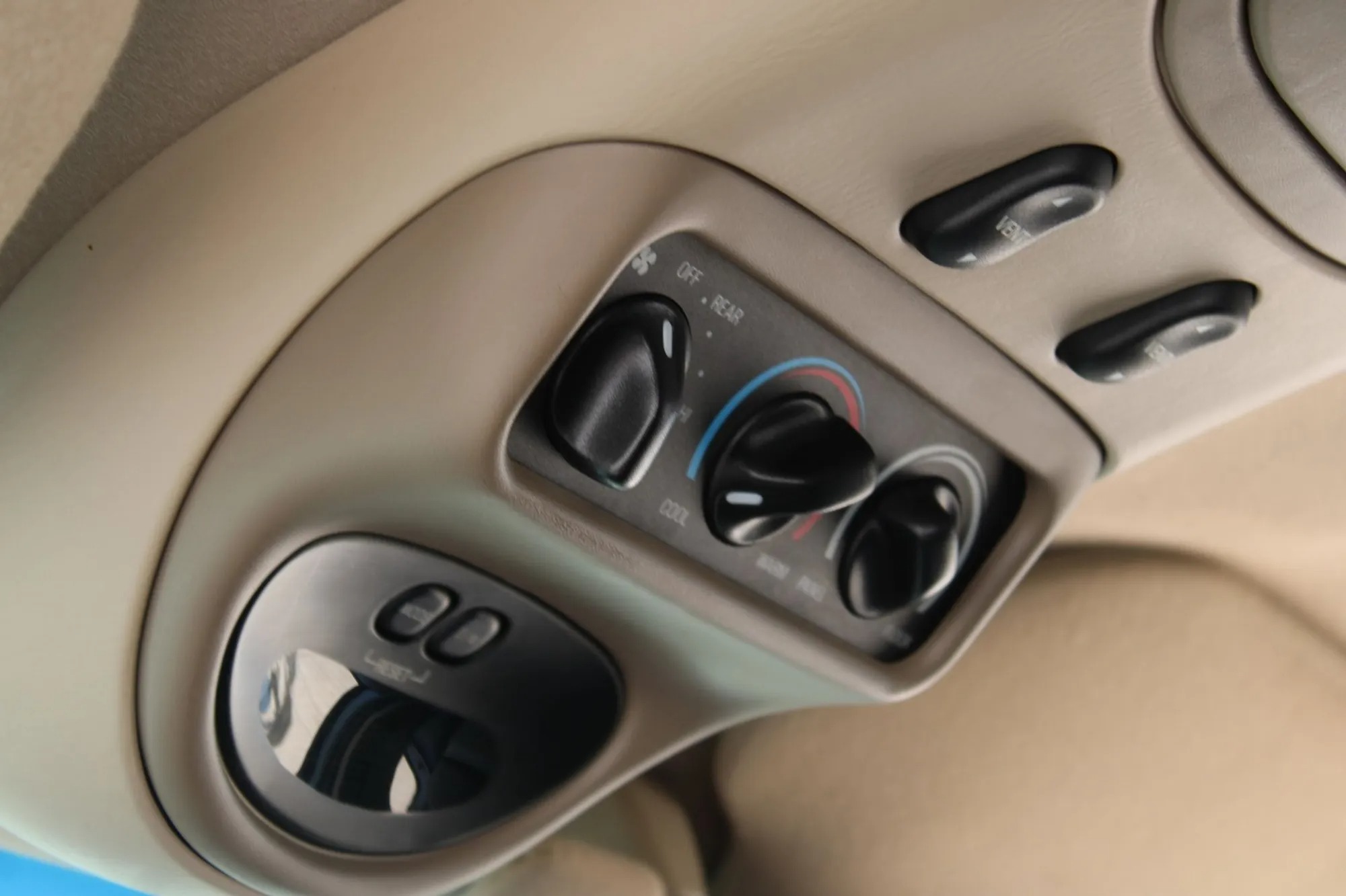2005 Ford Excursion Eddie Bauer
