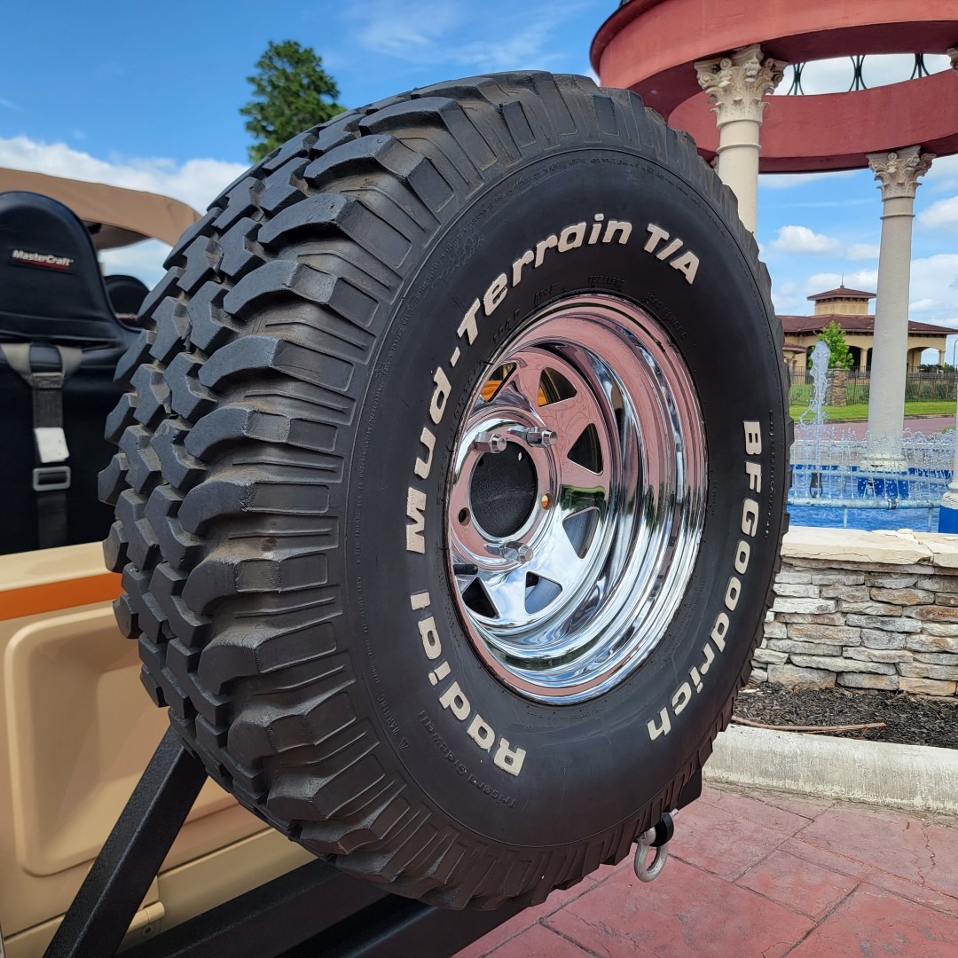Frame-Off Restored 1981 Jeep CJ-8 Scrambler