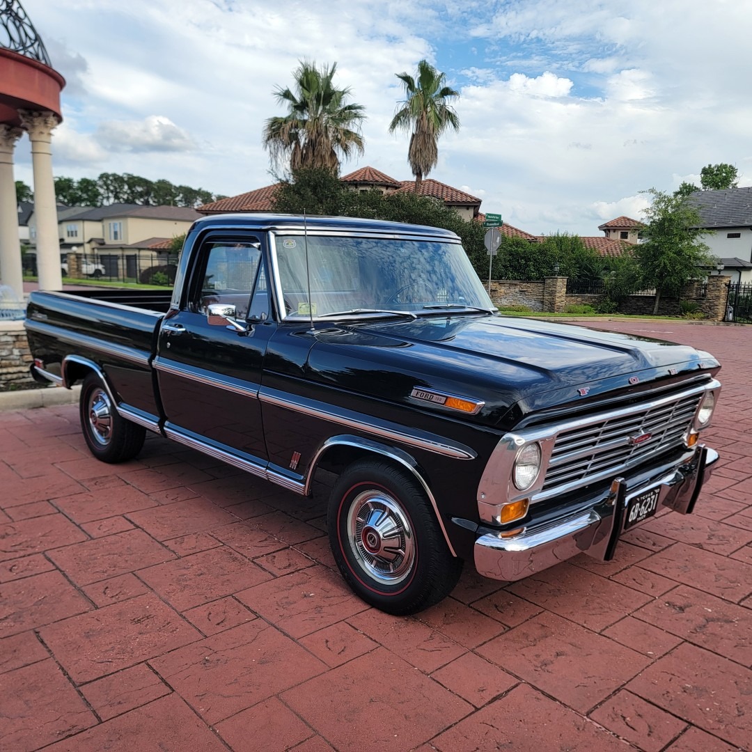 Restored 1968 Ford F-100 Ranger