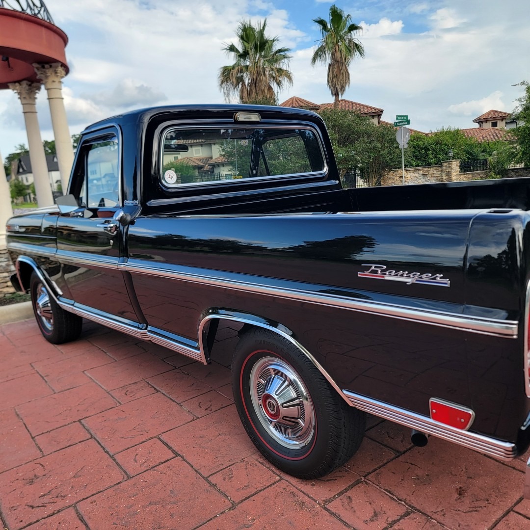 Restored 1968 Ford F-100 Ranger