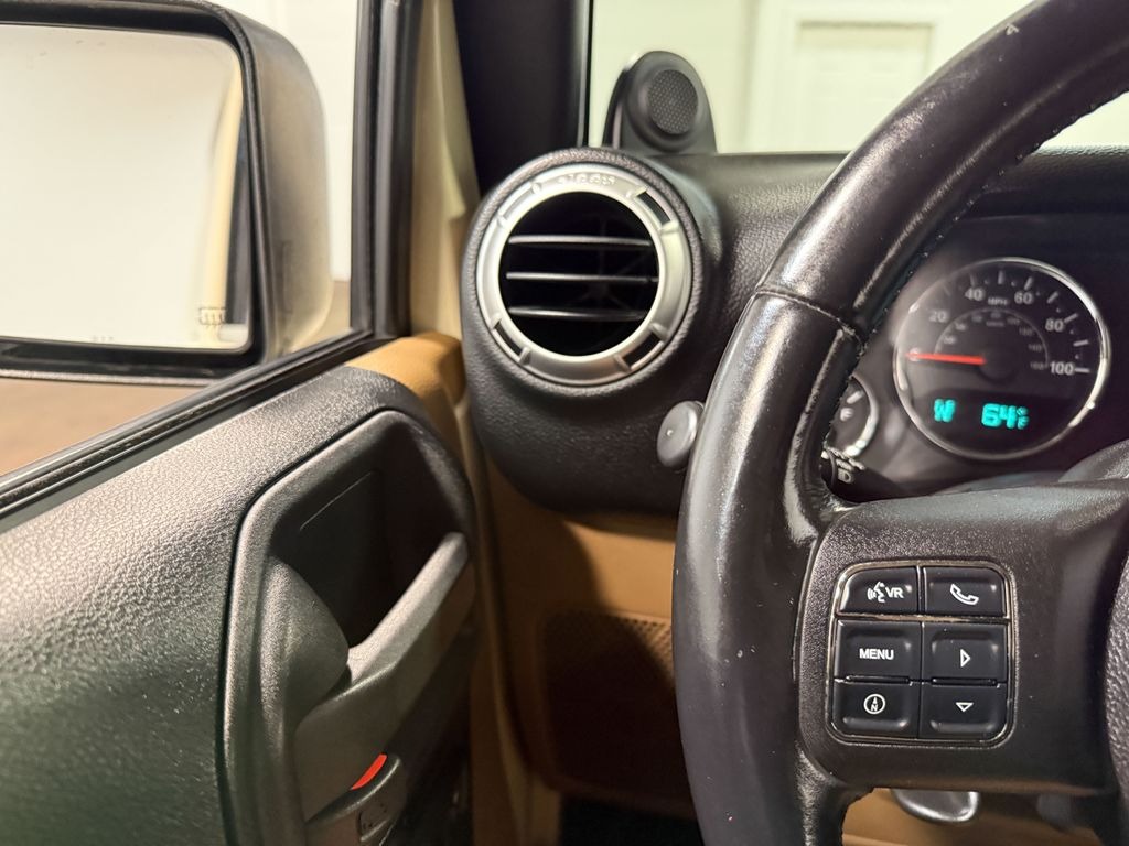 2011 Jeep Wrangler Sahara