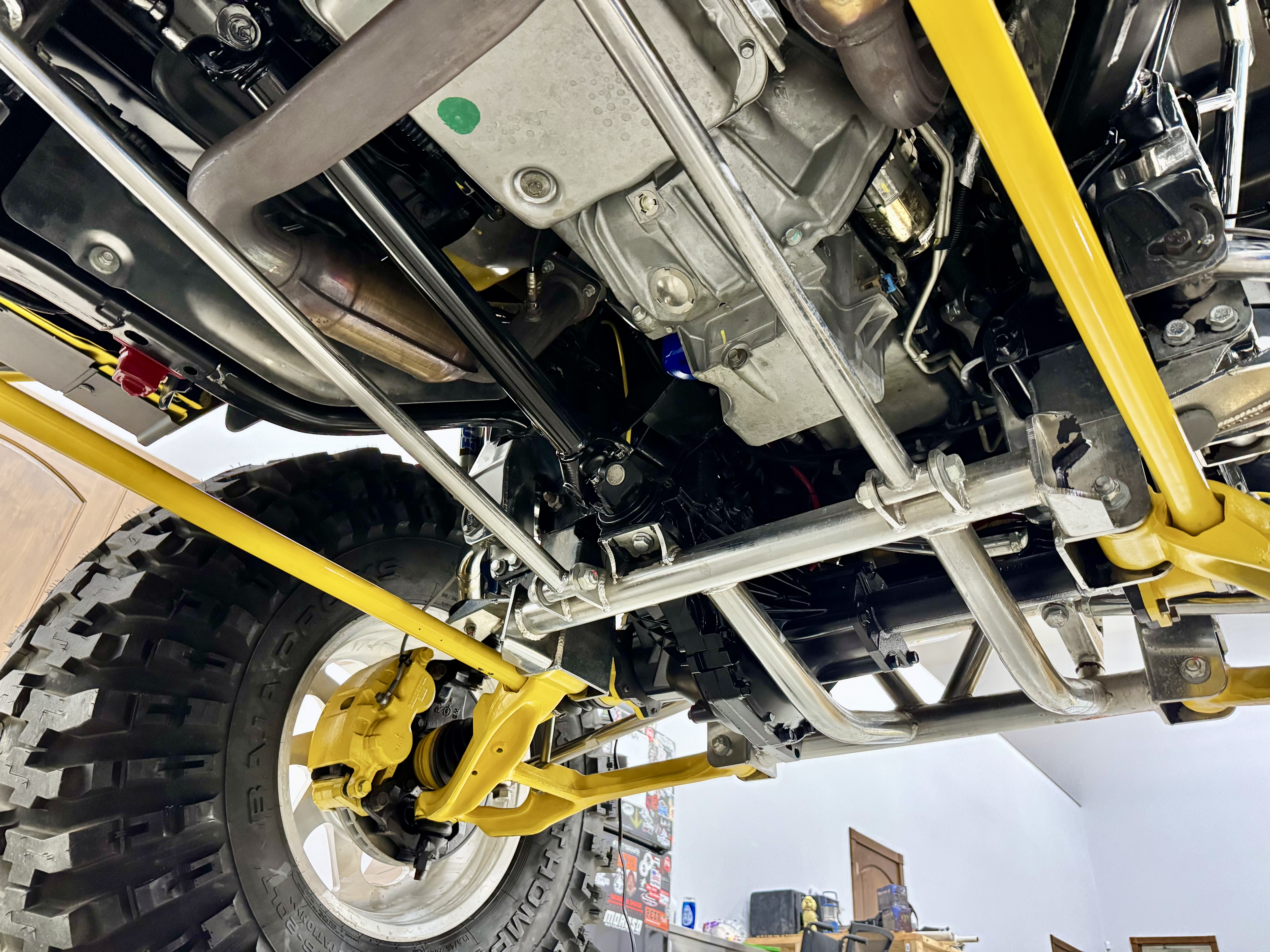 4k-Mile 2003 HUMMER H2