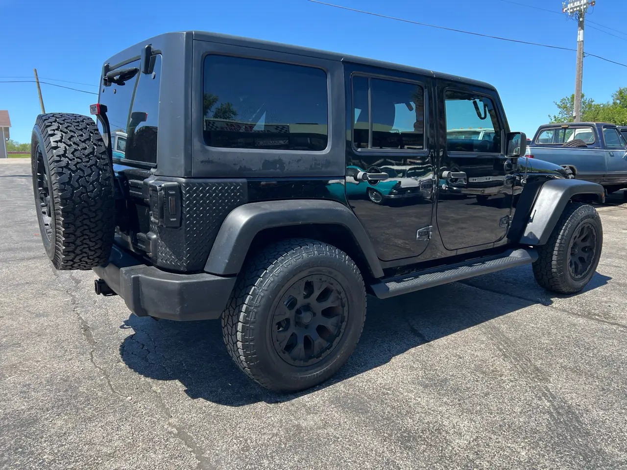 2011 Jeep Wrangler Unlimited Sport - 4