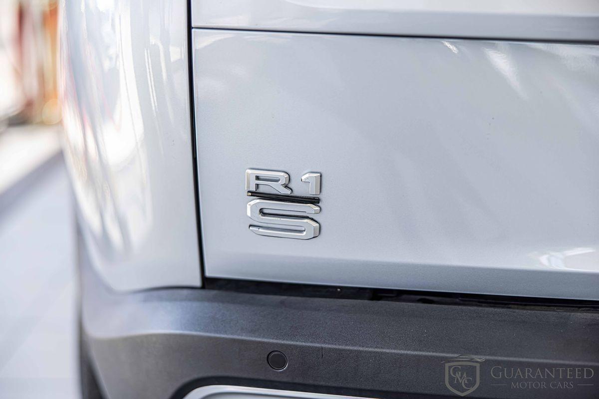 2024 Rivian R1S Adventure