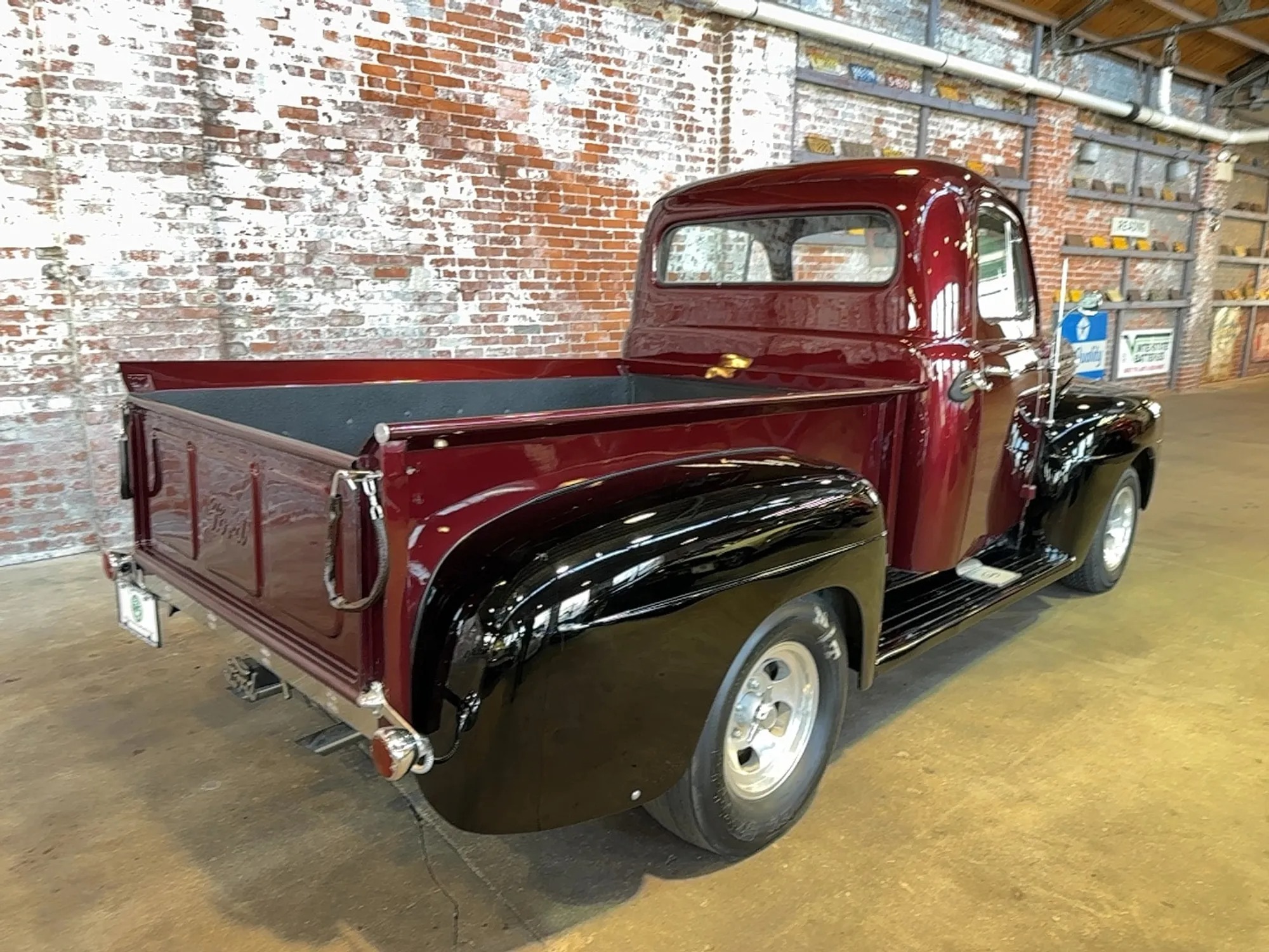 1952 Ford F-1 - 3