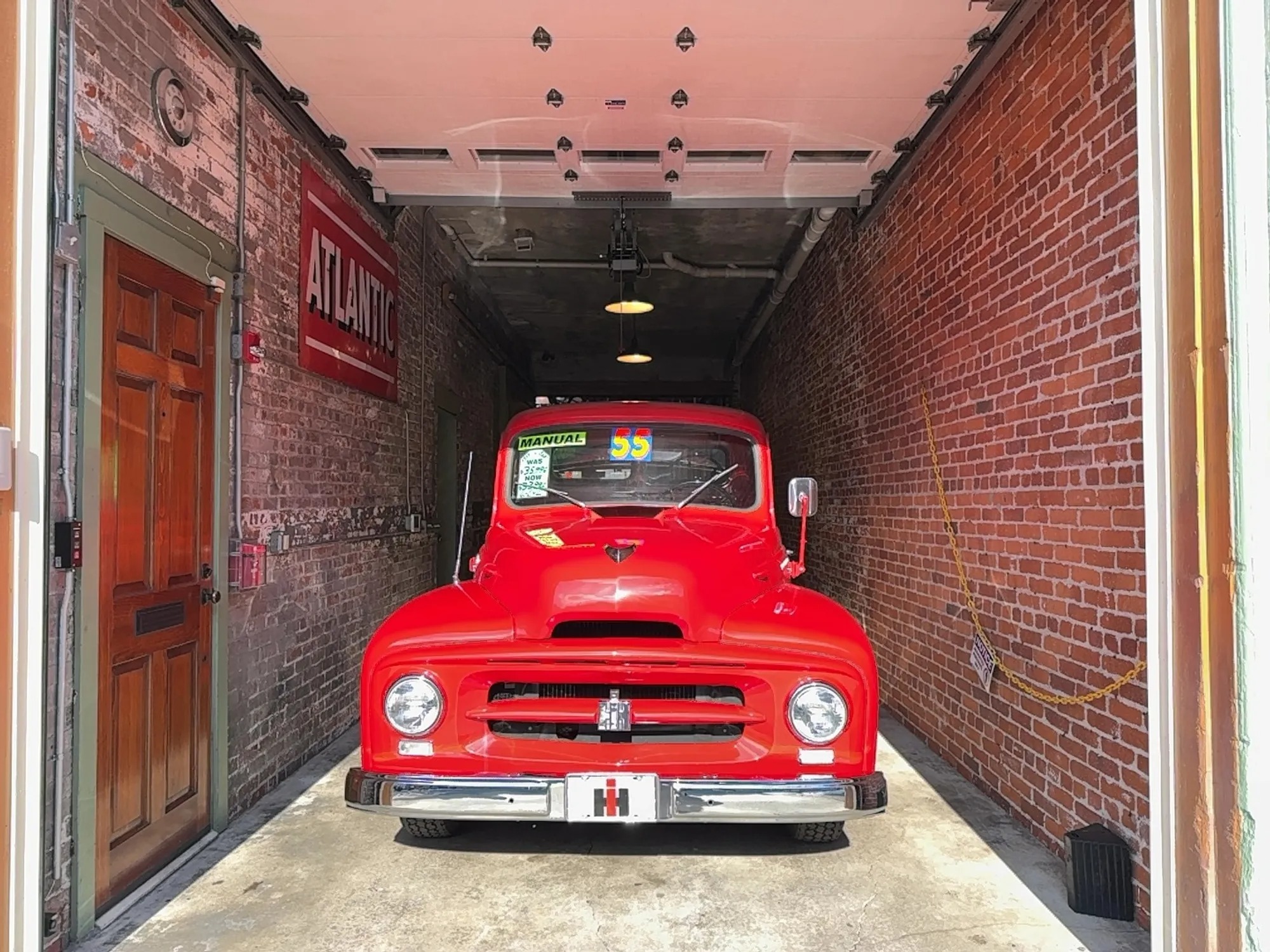 1955 International R-100