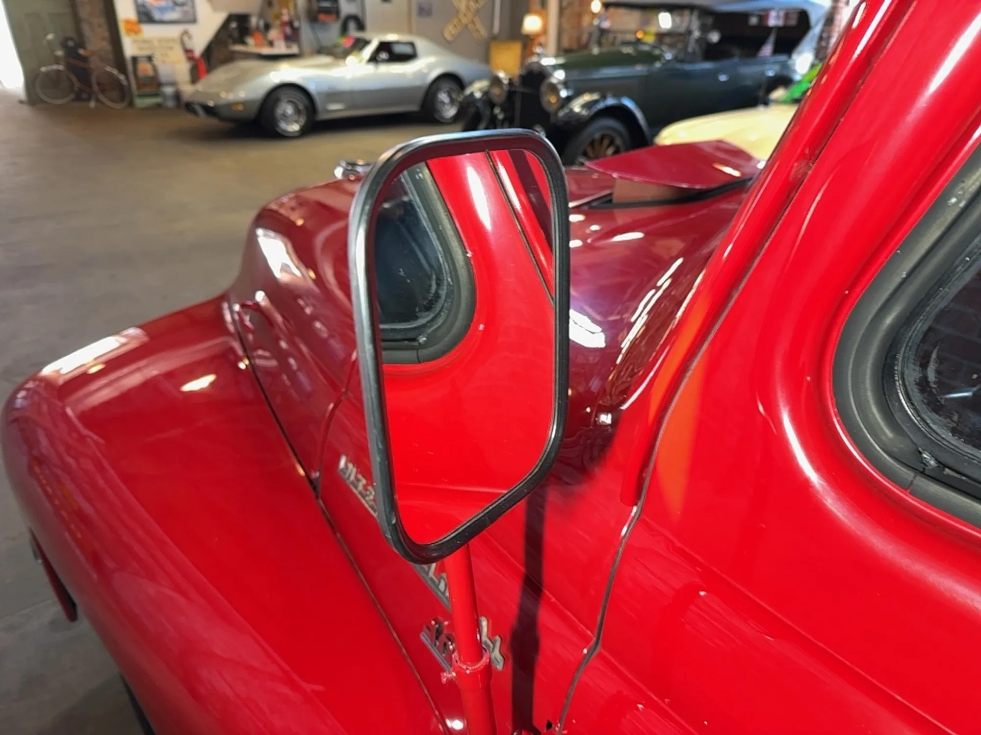 1955 International R-100