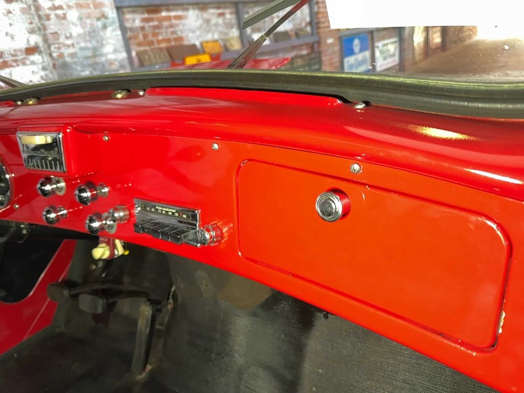 1955 International R-100
