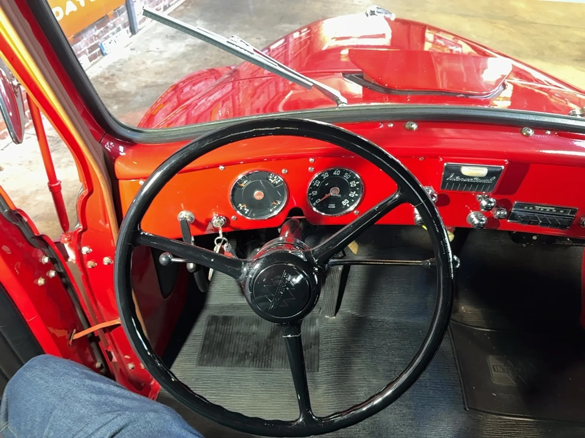 1955 International R-100
