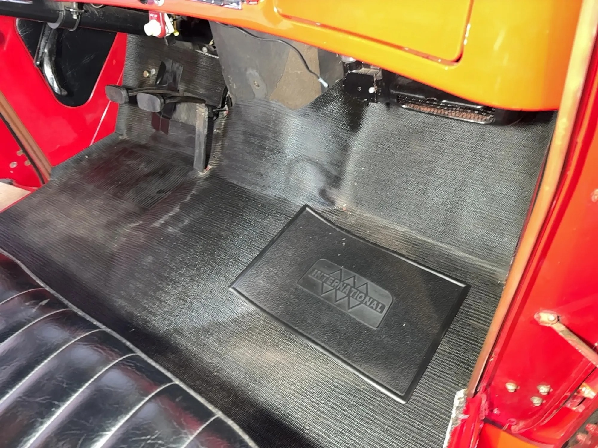 1955 International R-100