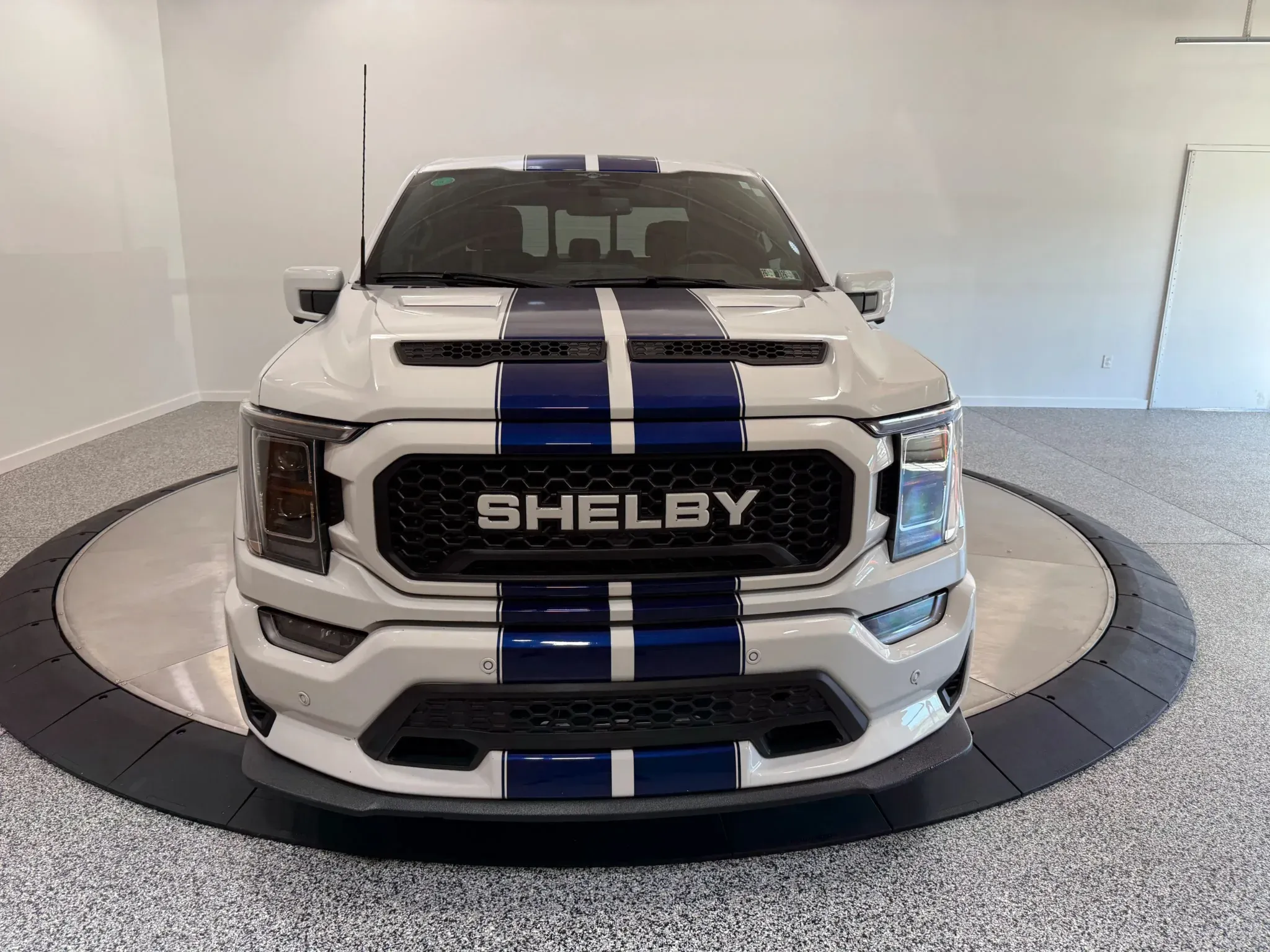 2023 Ford F-150 Shelby Super Snake - 3