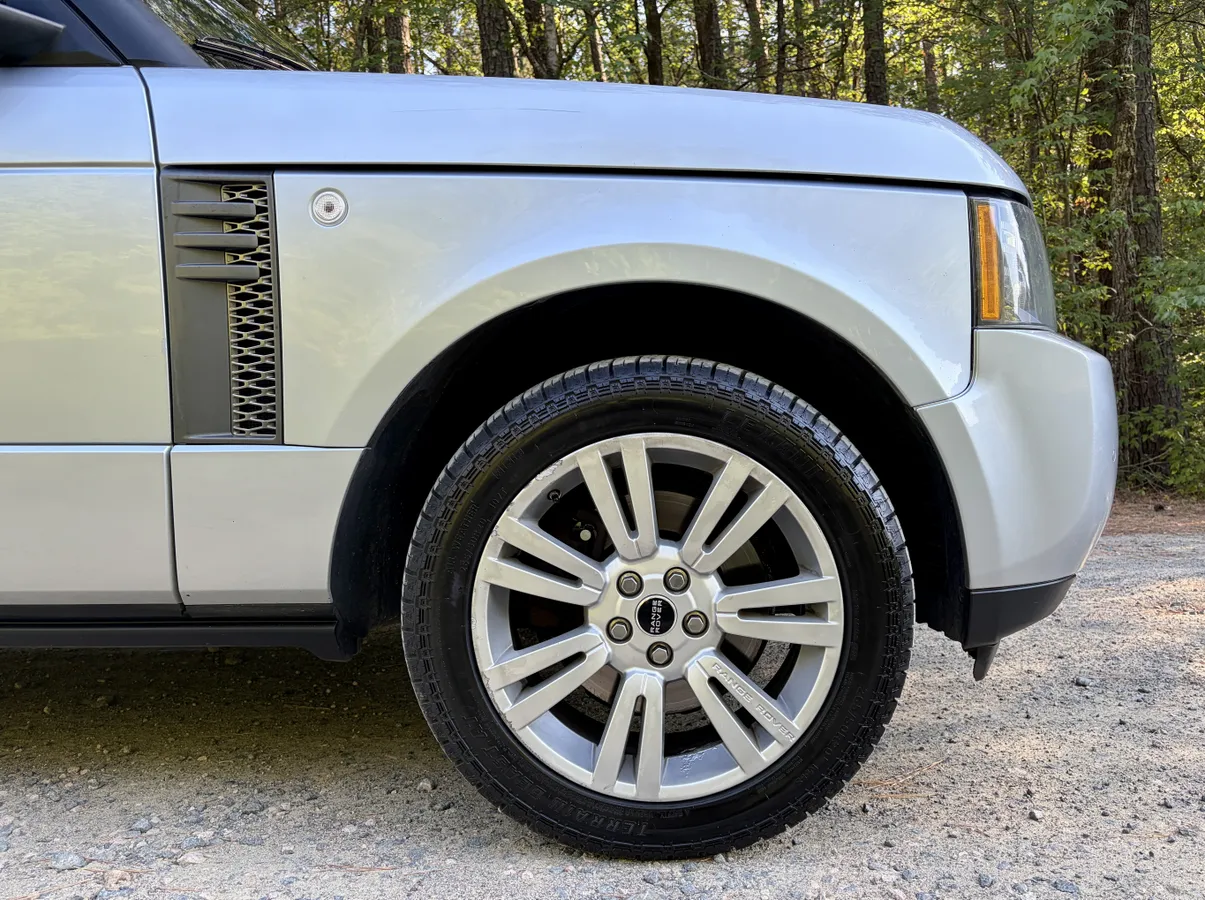 2011 Land Rover Range Rover HSE Lux