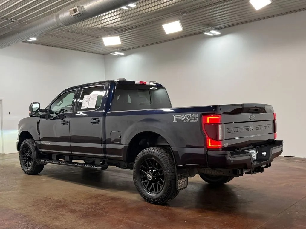 2021 Ford F-250 SD Lariat - 3