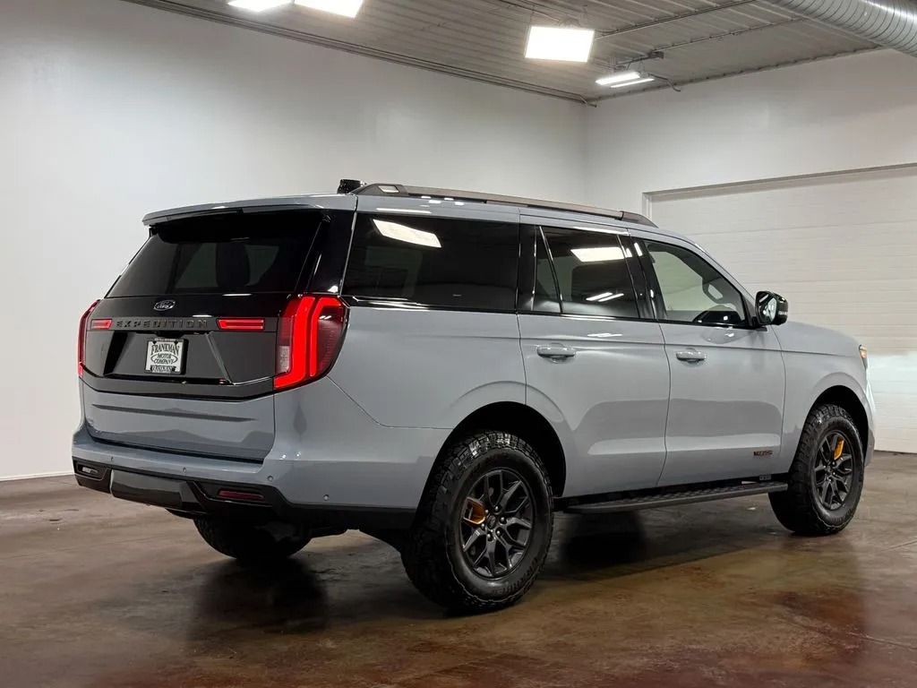 2025 Ford Expedition Tremor