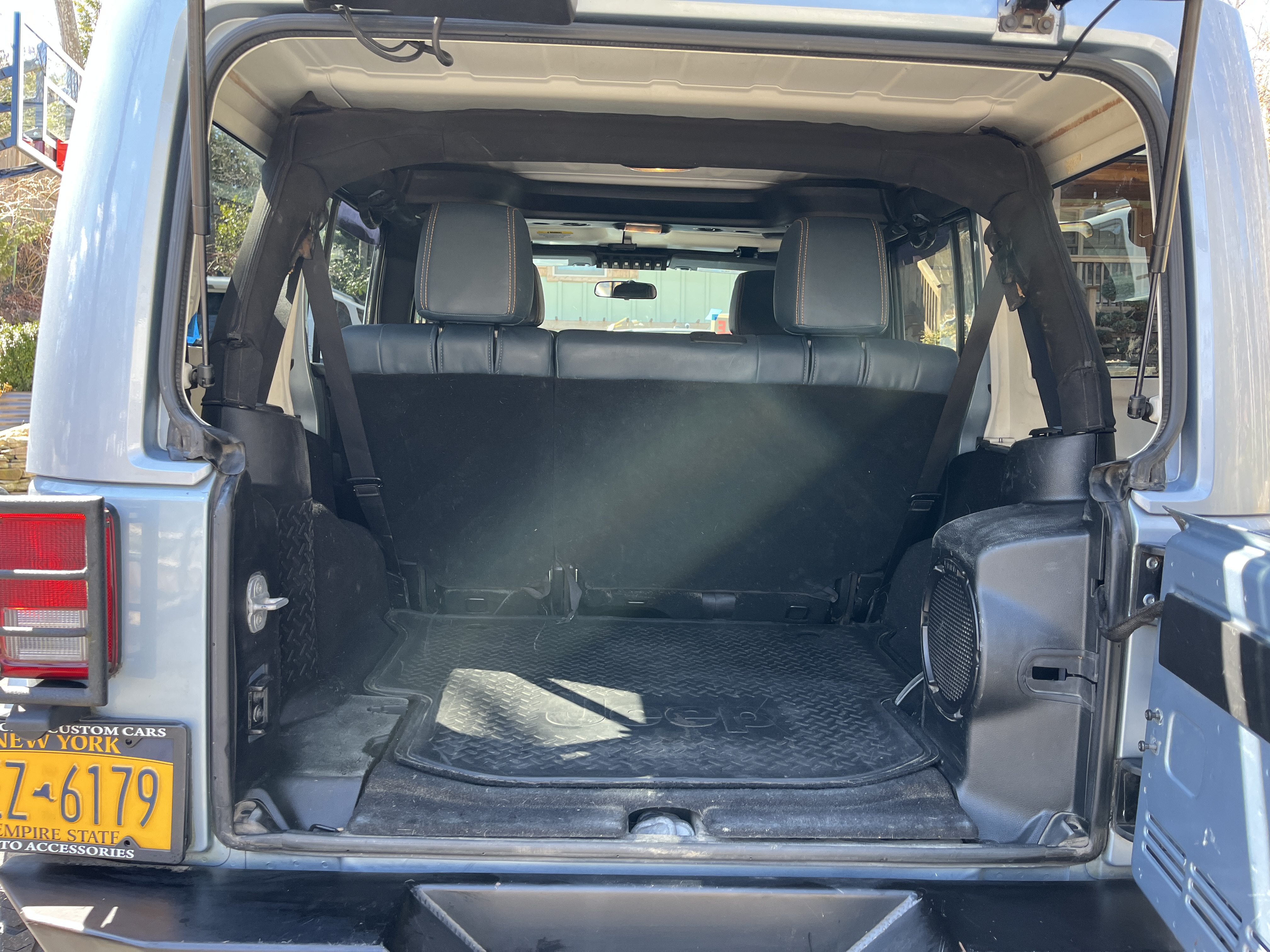 2012 Jeep Wrangler Sahara
