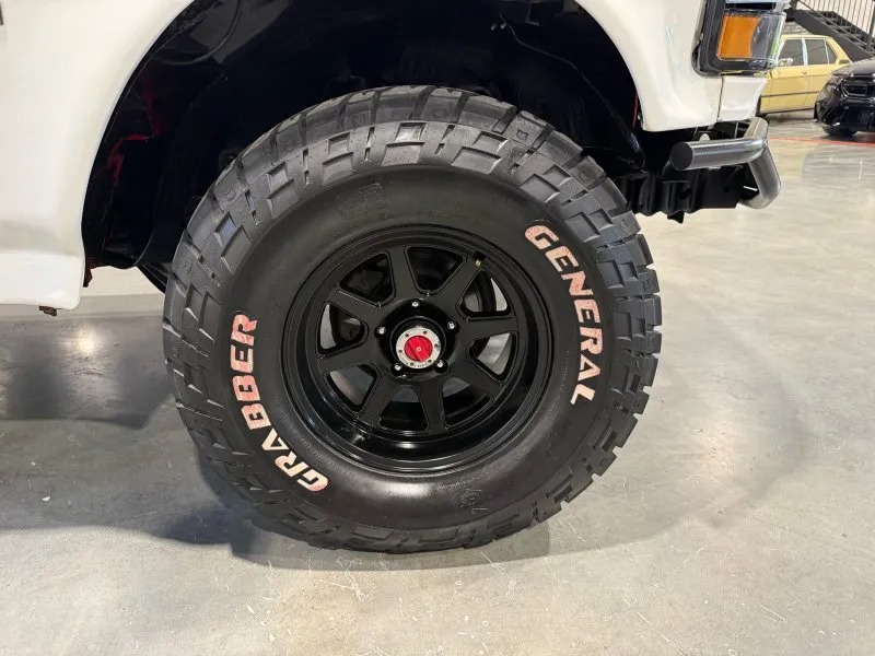 1992 Ford Bronco XLT