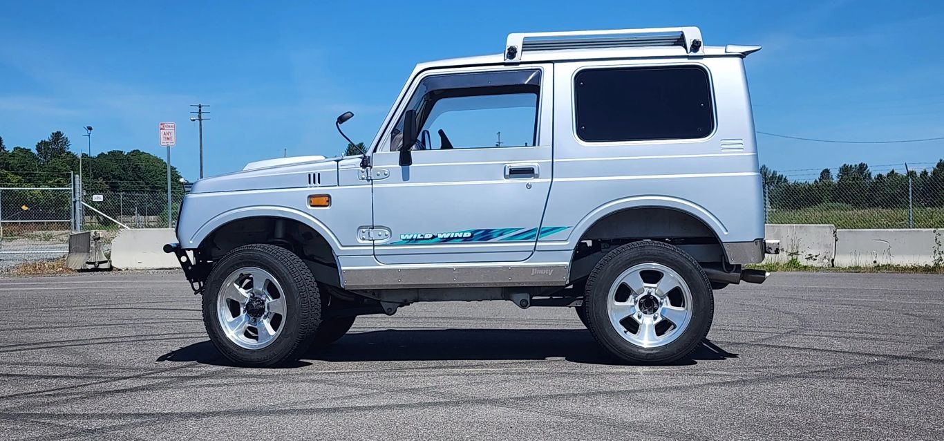 1997 Suzuki Jimny Wild Wind - 2