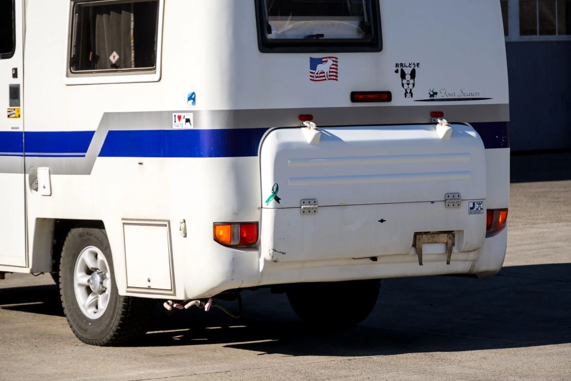 1999 Mitsubishi Strada Camper
