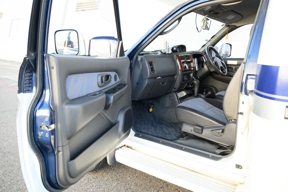 1999 Mitsubishi Strada Camper