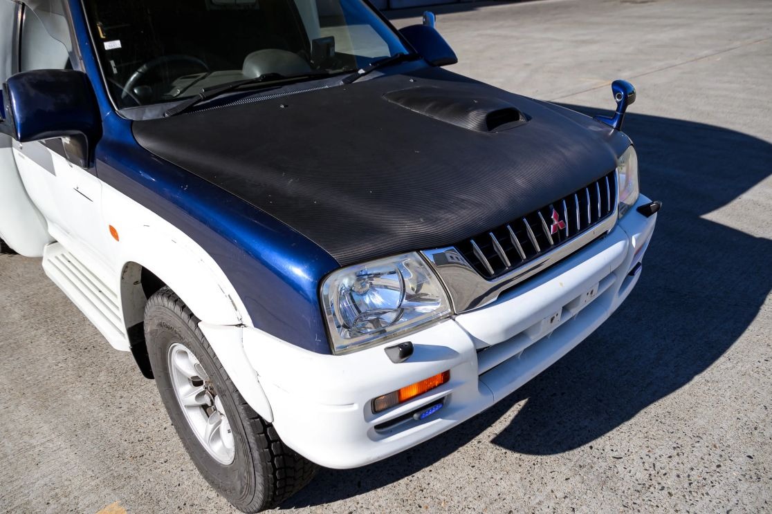 1999 Mitsubishi Strada Camper