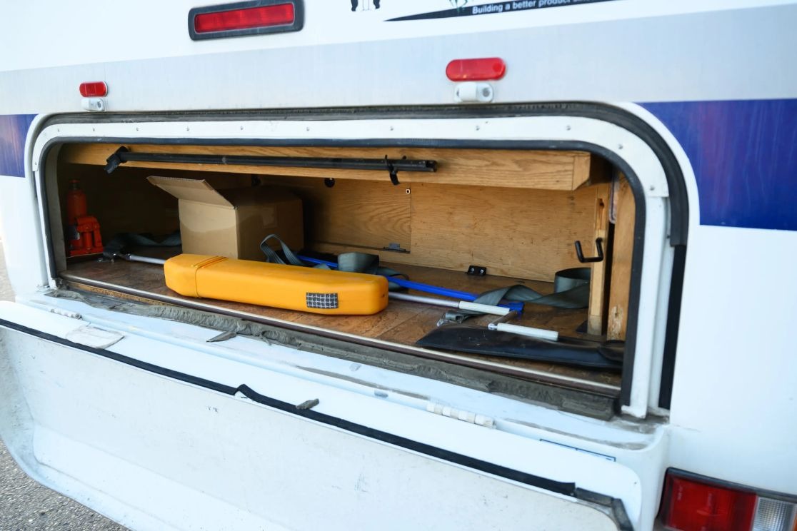 1999 Mitsubishi Strada Camper