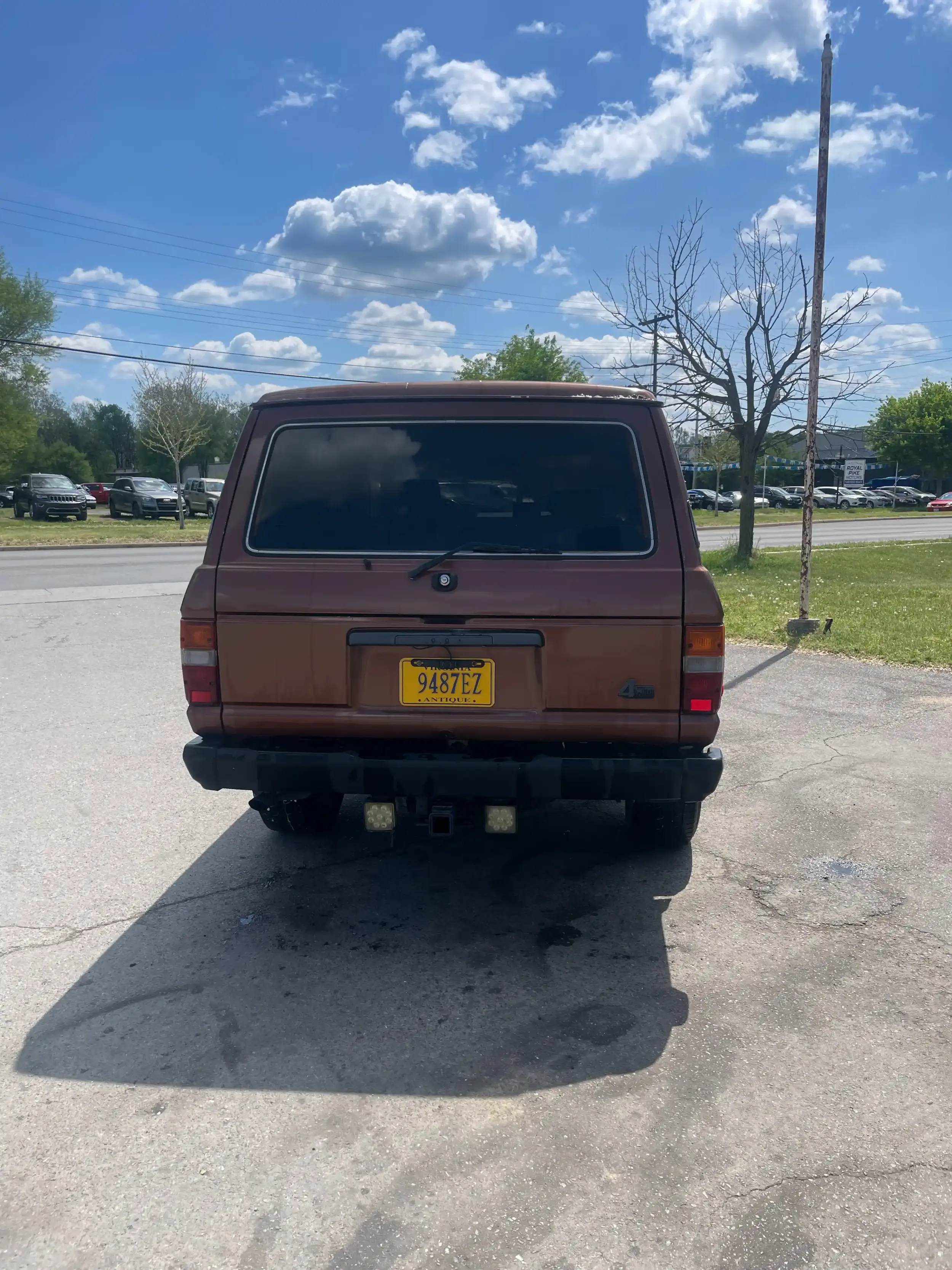 LS-Powered 1982 Toyota Land Cruiser FJ60