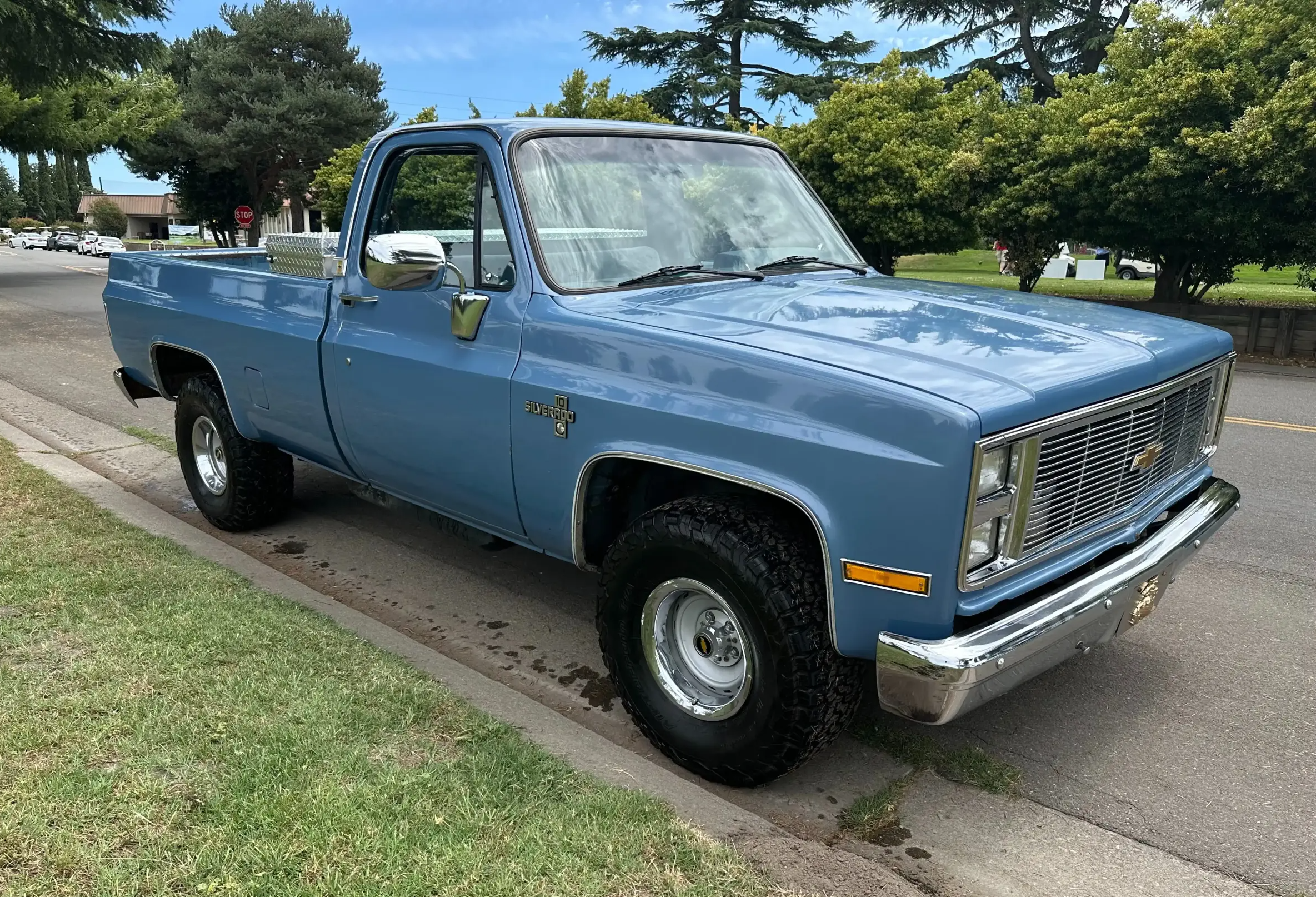  Chevrolet R/V Series