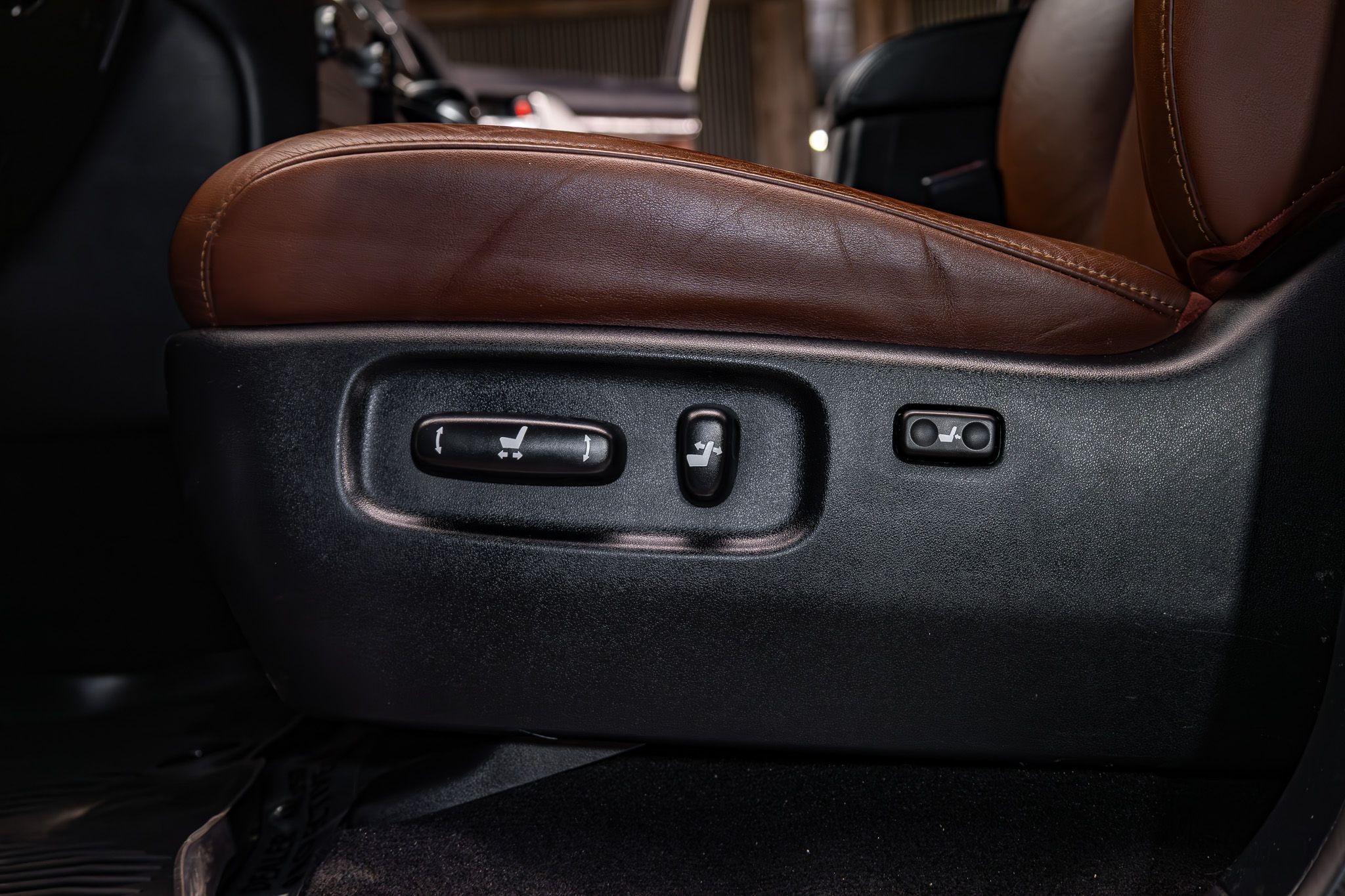 2019 Toyota Land Cruiser