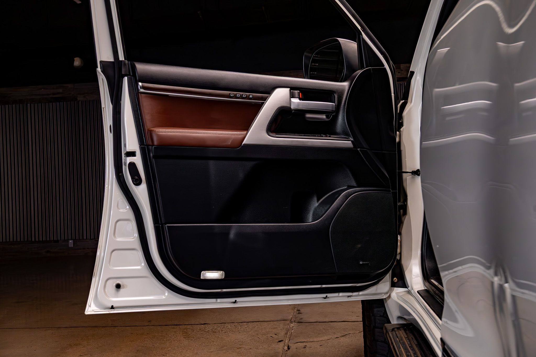 2019 Toyota Land Cruiser