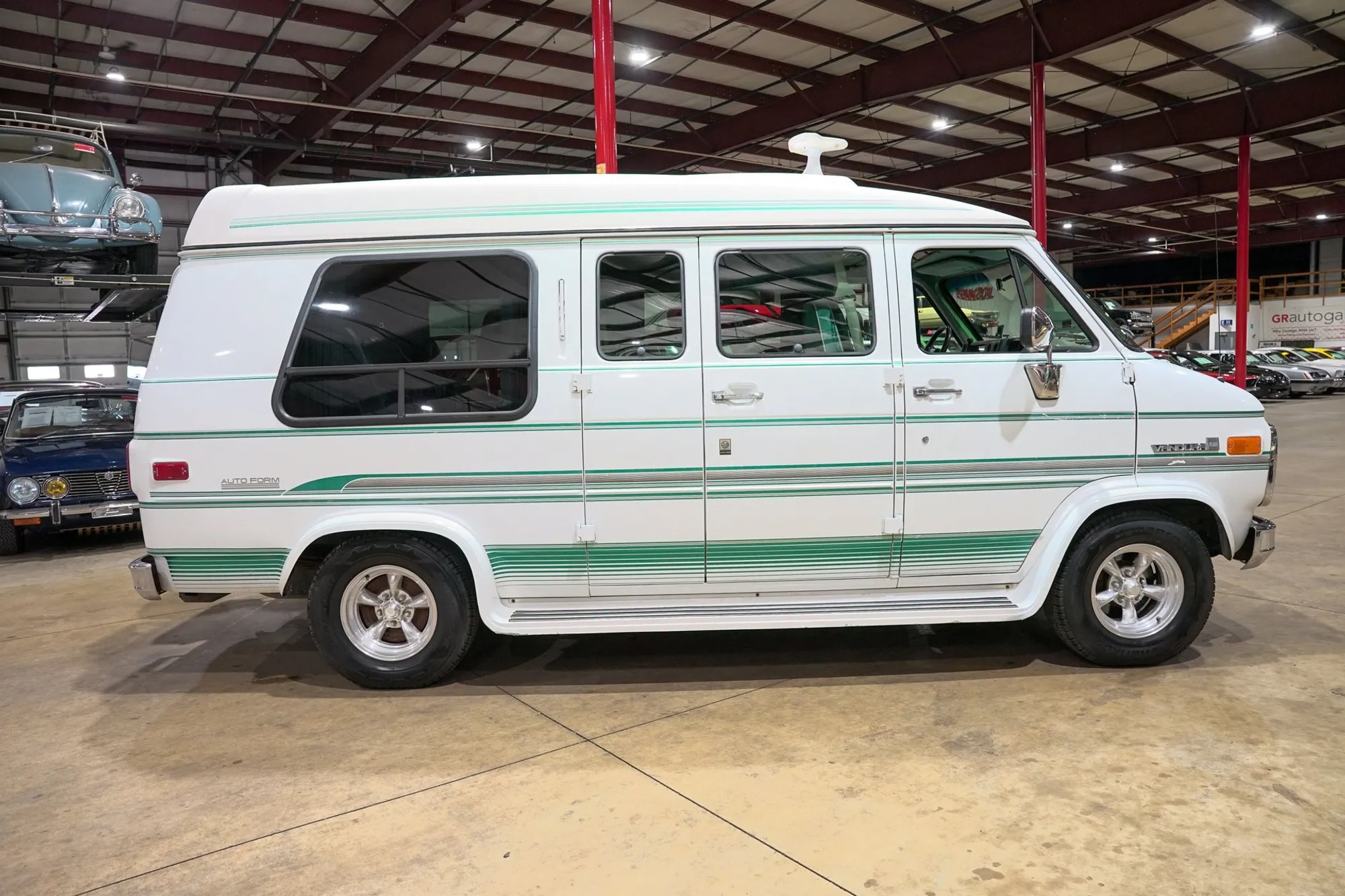 1993 GMC Vandura 2500 Auto Form Conversion Van