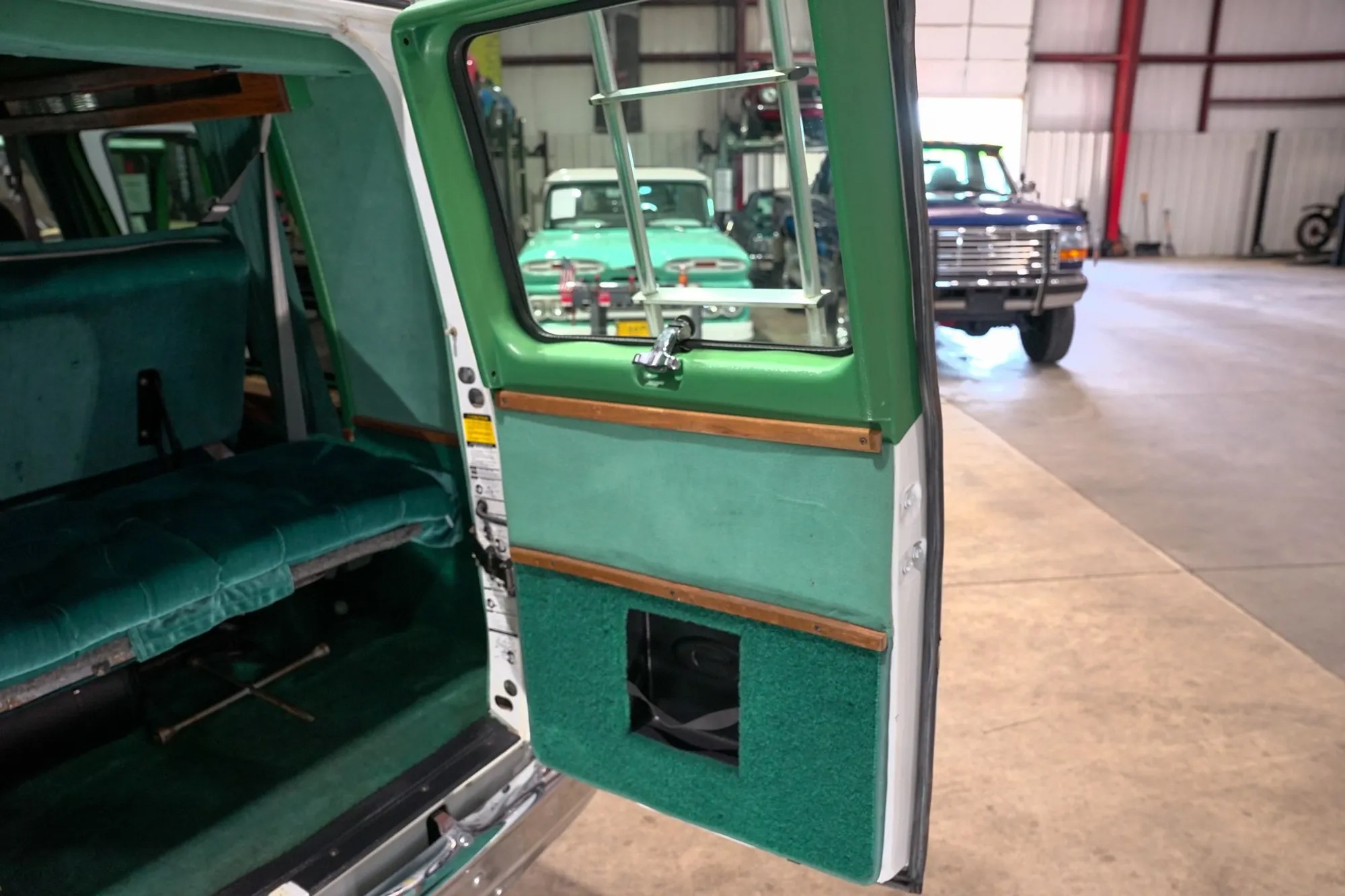 1993 GMC Vandura 2500 Auto Form Conversion Van