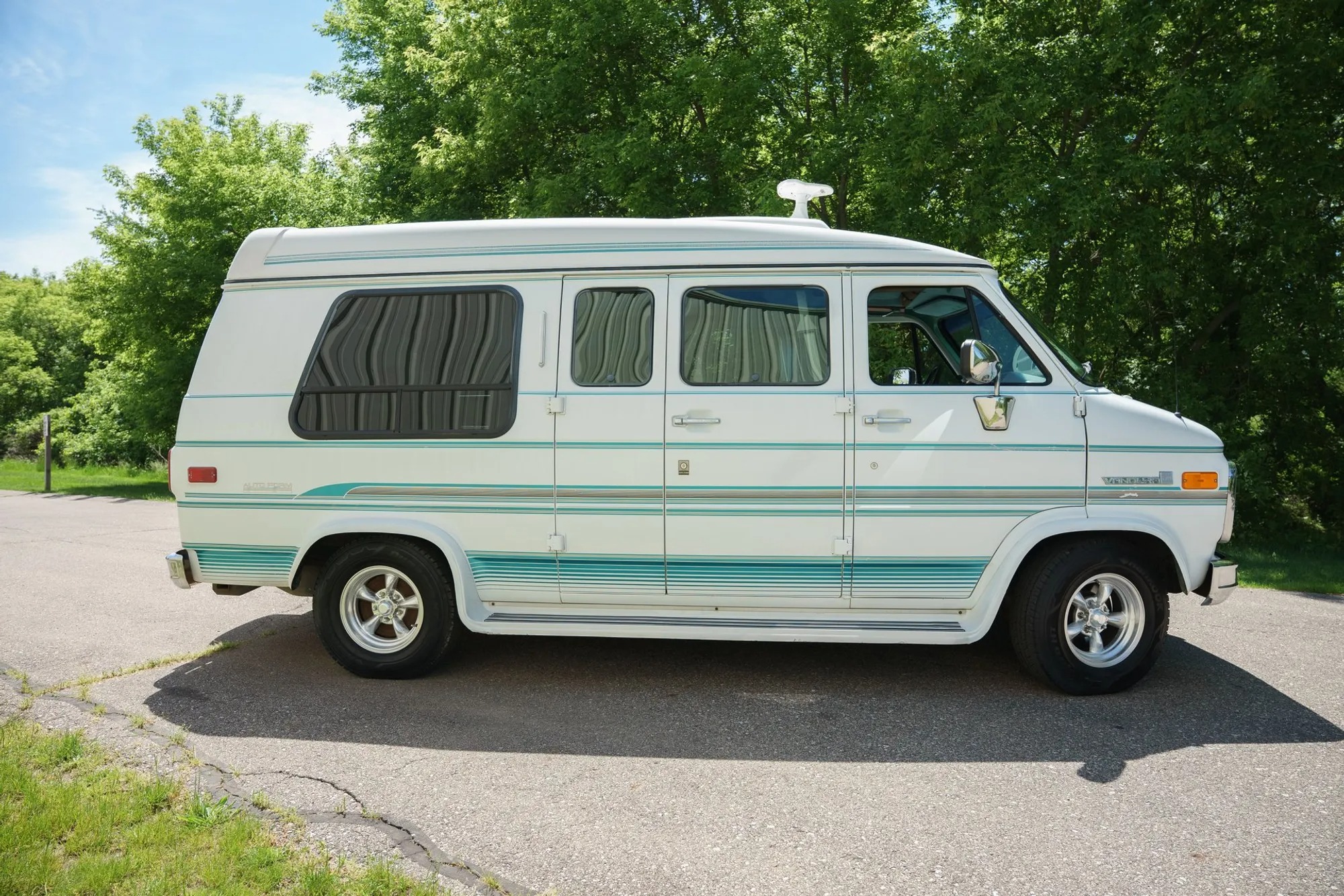 1993 GMC Vandura 2500 Auto Form Conversion Van