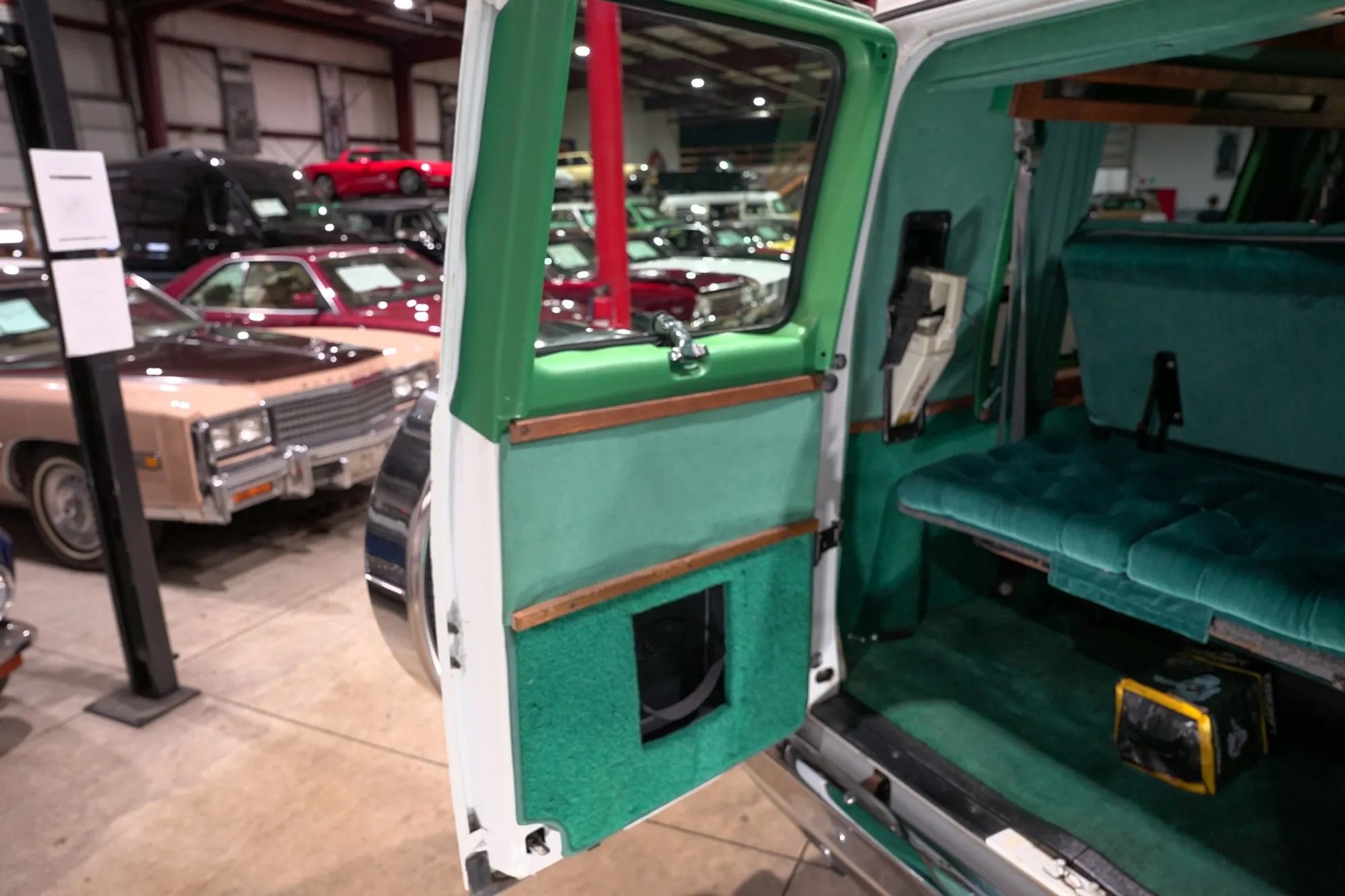 1993 GMC Vandura 2500 Auto Form Conversion Van