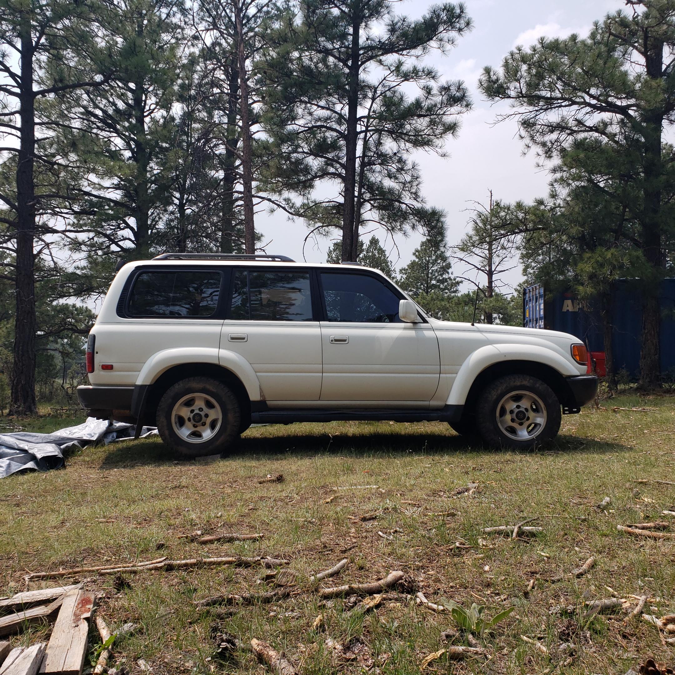  Toyota Land Cruiser