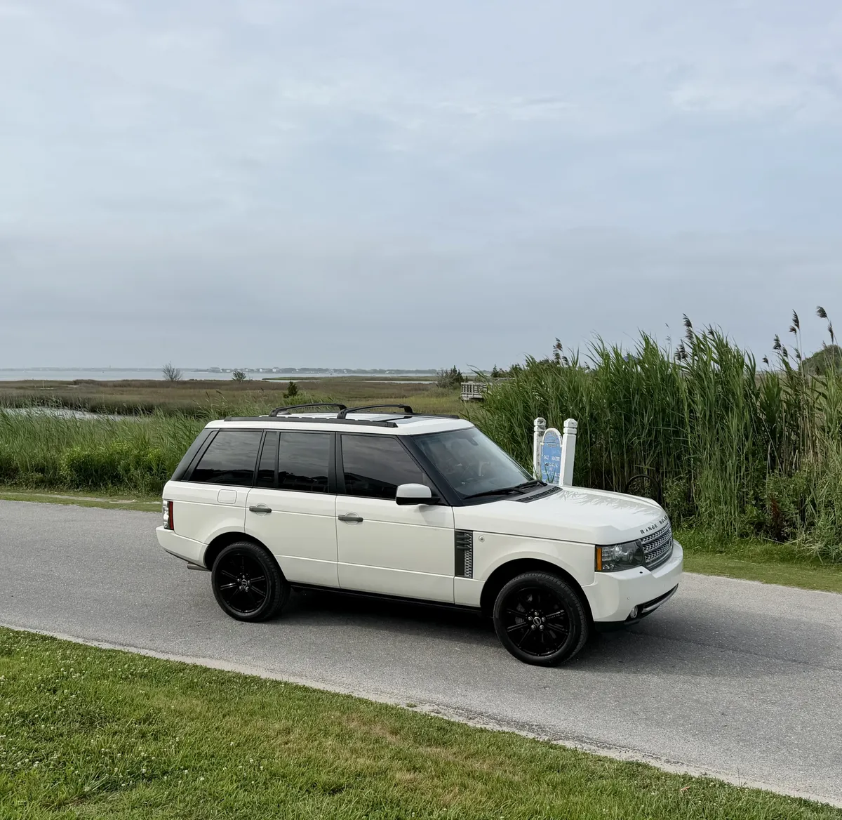 2010 Range Rover Supercharged HSE Luxury