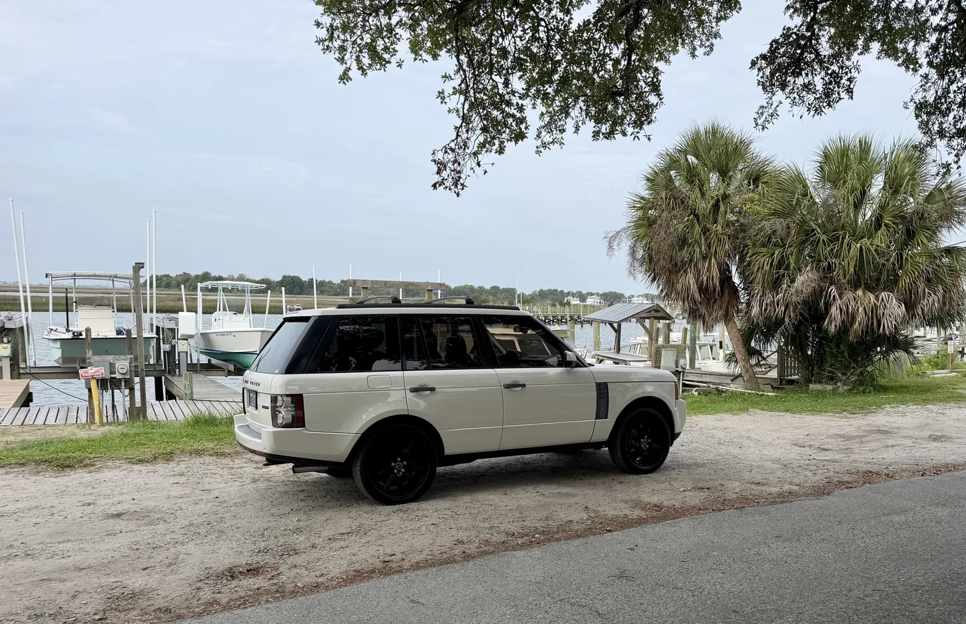 2010 Range Rover Supercharged HSE Luxury