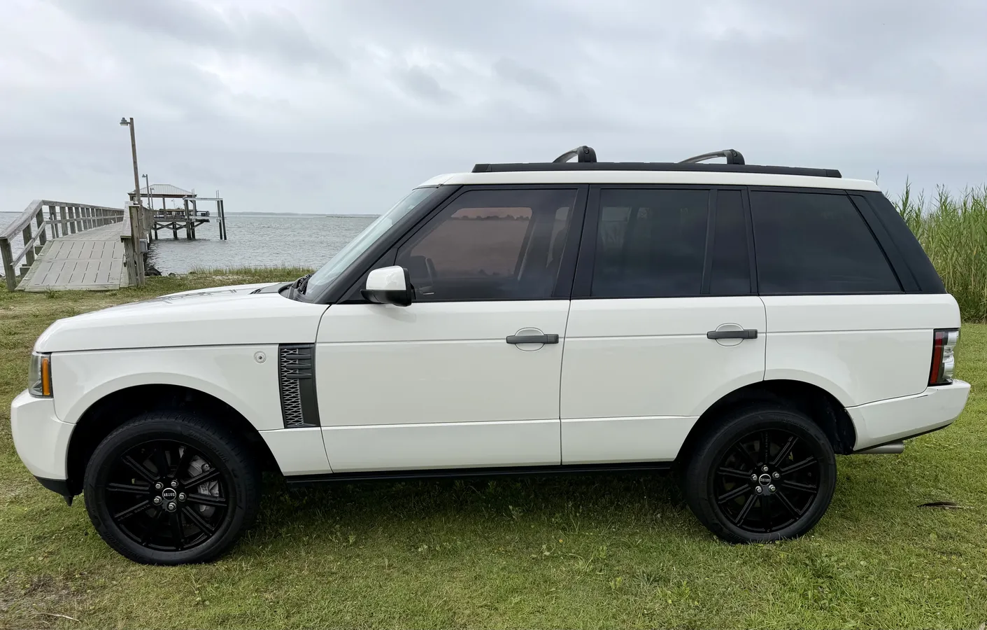 2010 Range Rover Supercharged HSE Luxury