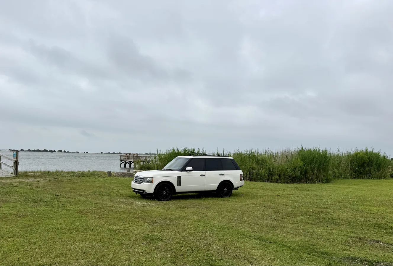 2010 Range Rover Supercharged HSE Luxury