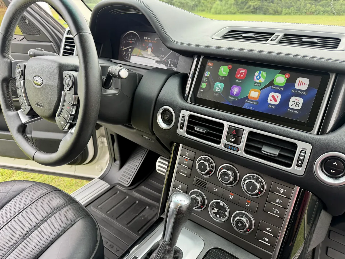 2010 Range Rover Supercharged HSE Luxury