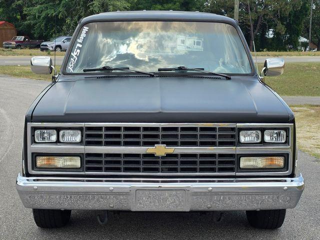 1989 Chevrolet Suburban R2500 Silverado