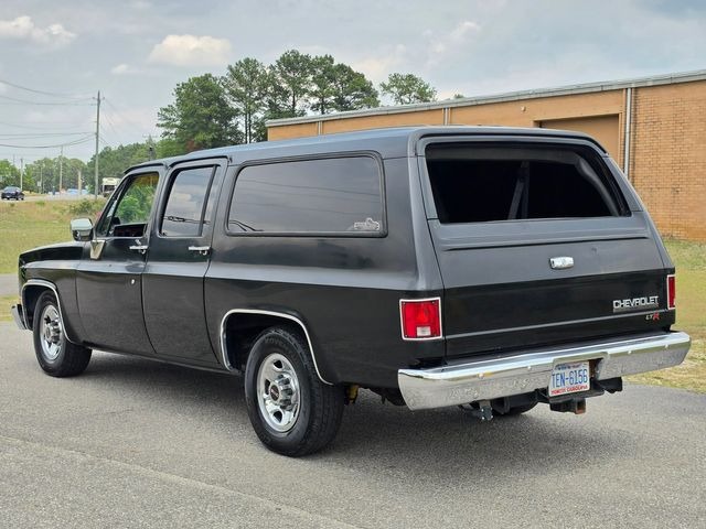 1989 Chevrolet Suburban R2500 Silverado