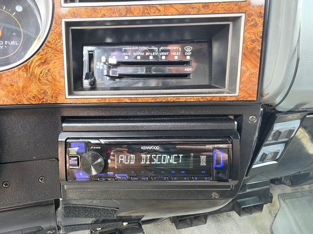 1989 Chevrolet Suburban R2500 Silverado