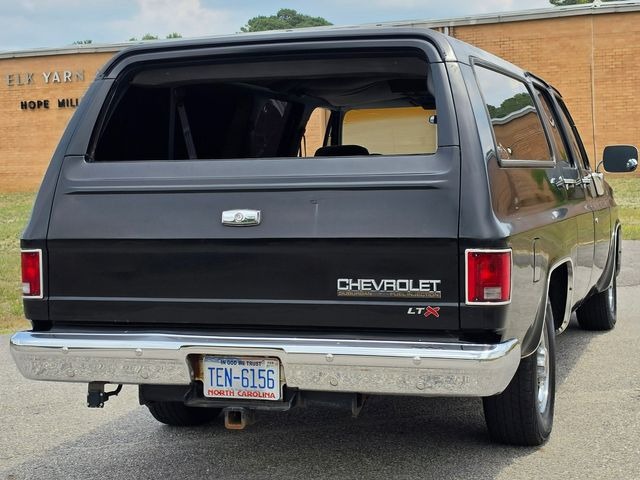 1989 Chevrolet Suburban R2500 Silverado