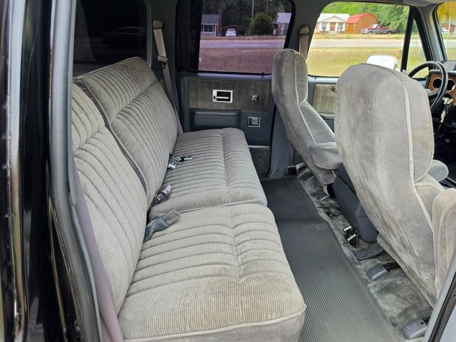 1989 Chevrolet Suburban R2500 Silverado