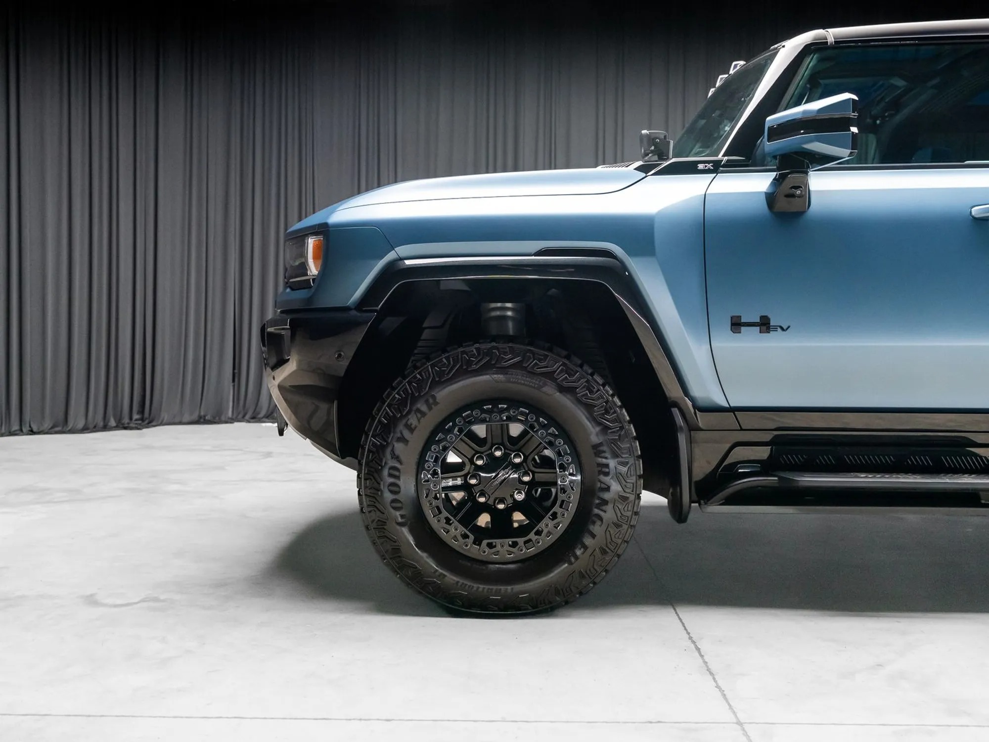 2024 GMC Hummer EV SUV 3X - 2
